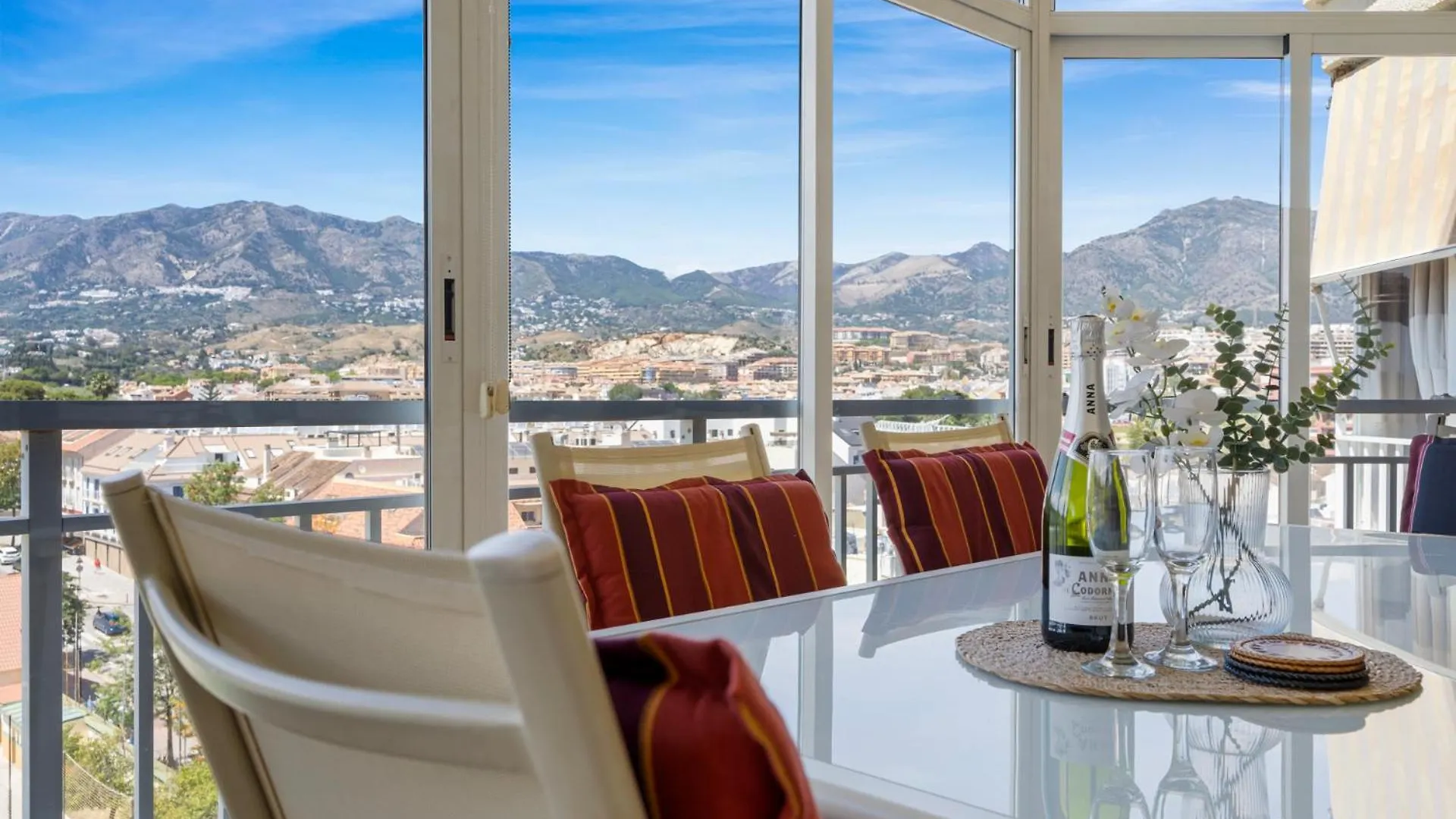 Los Boliches Sunny Apartment By Costarentals - Ref 120 Fuengirola